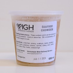 In Good Hands Seafood Chowder (650ml)