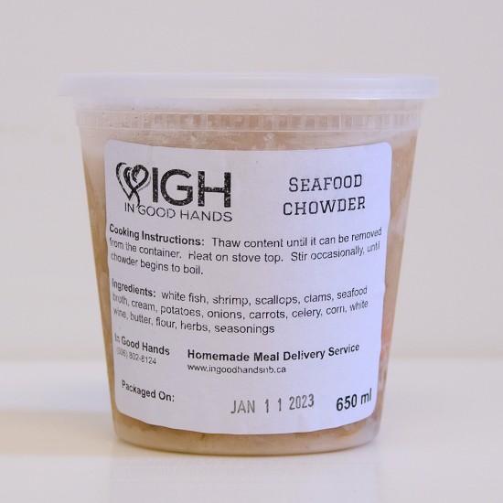 In Good Hands Seafood Chowder (650ml)